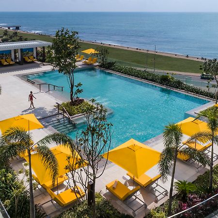 Shangri-La Colombo Eksteriør bilde The pool at the hotel