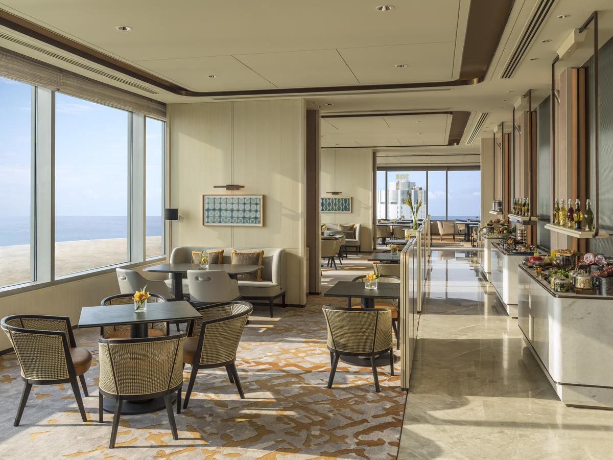 Shangri-La Colombo Eksteriør bilde Club Lounge at the Ritz-Carlton, DIFC