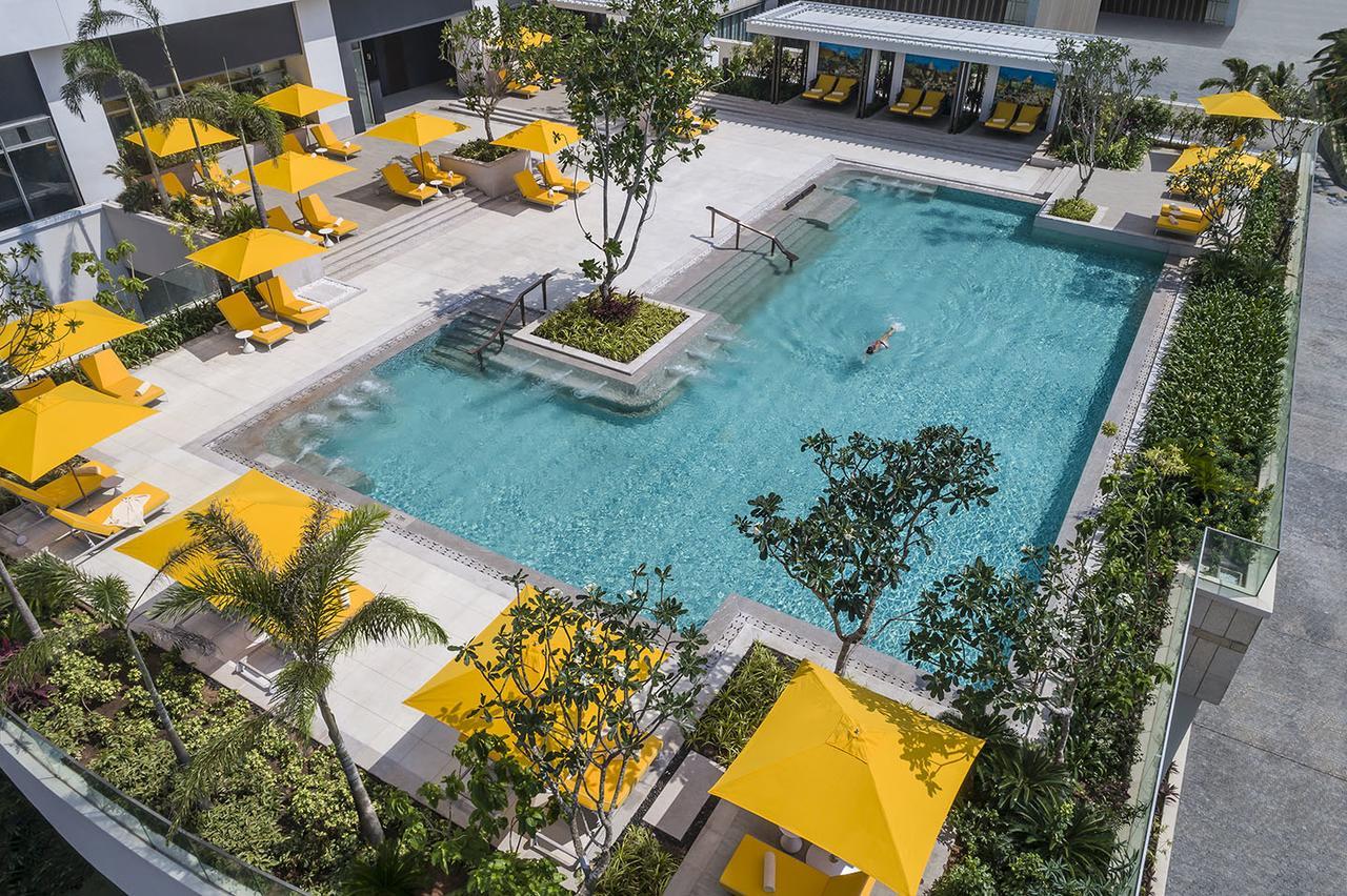 Shangri-La Colombo Eksteriør bilde The swimming pool at the hotel
